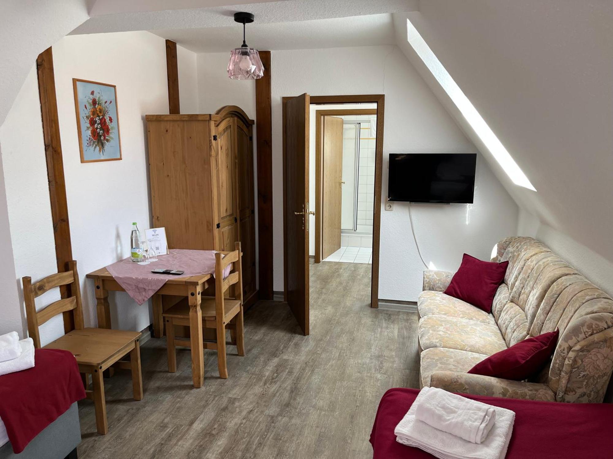 Pension Main-Art Mainstockheim Екстер'єр фото