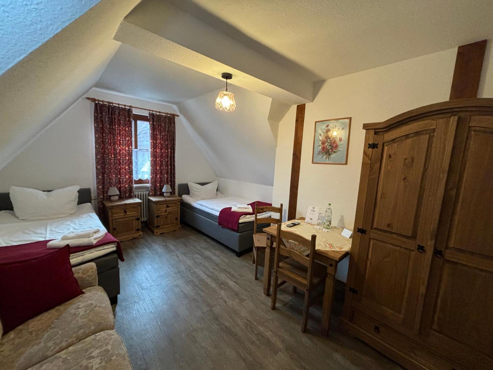 Pension Main-Art Mainstockheim Екстер'єр фото